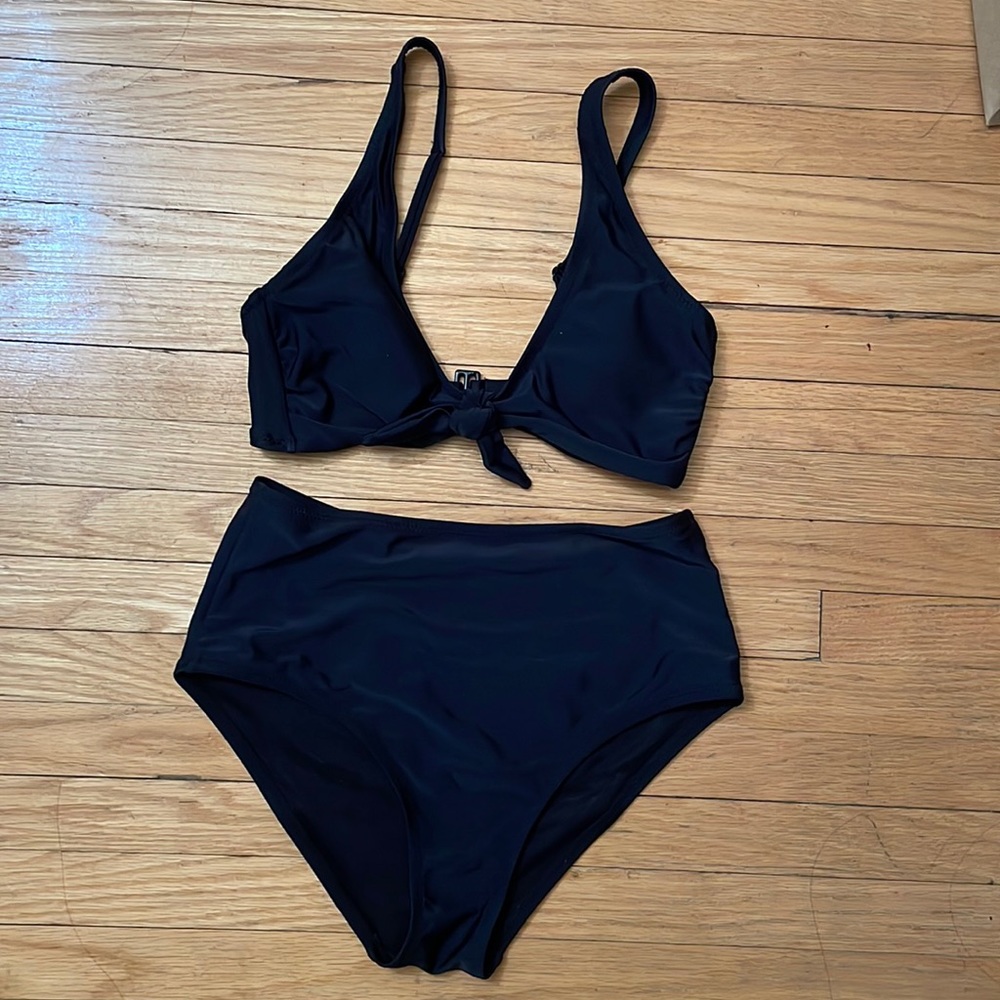 Old Navy Swimsuit